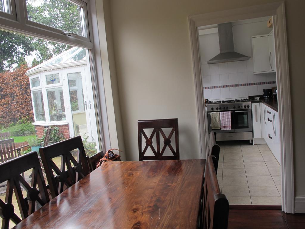 Westmorland - 4 House - Walking Distance To Qmc And University - Free Parking Nottingham Exterior photo